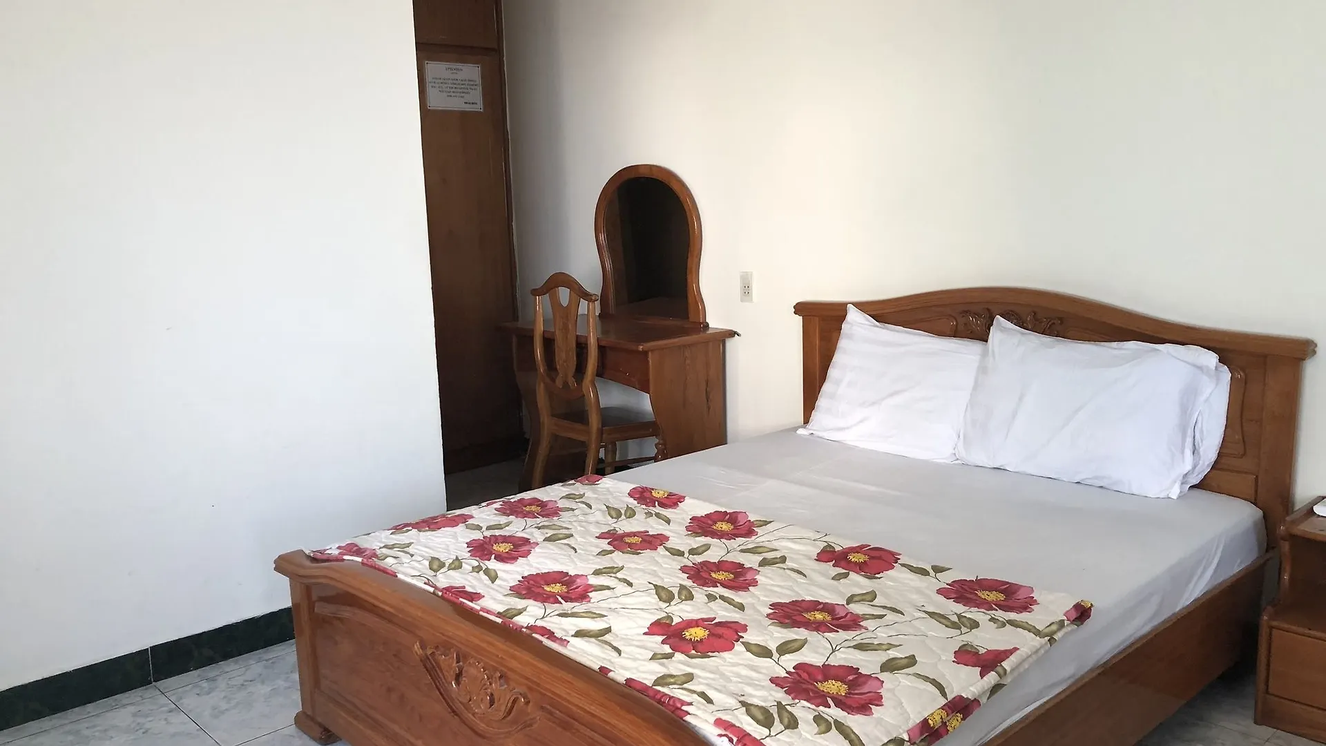 Tay Ho Hotel Nha Trang